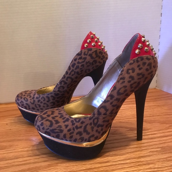 G by Guess Shoes - Guess Stilettos- Excellent Condition.